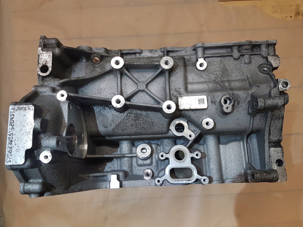 фото №9, Land rover jaguar 2.0 biturbo блок 204dta g4d3-6015-ad g4d36015ad