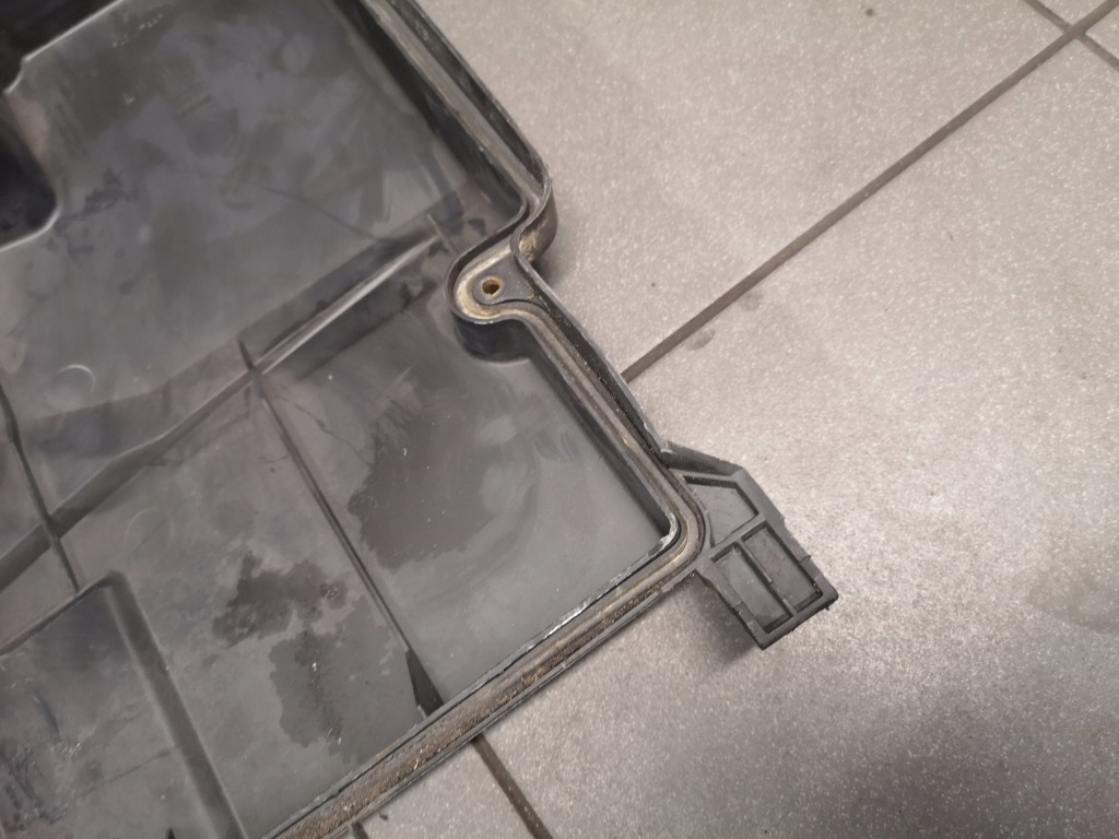 фото №10, Защита крышка коробка audi a8 d2 eu 4d1937128e