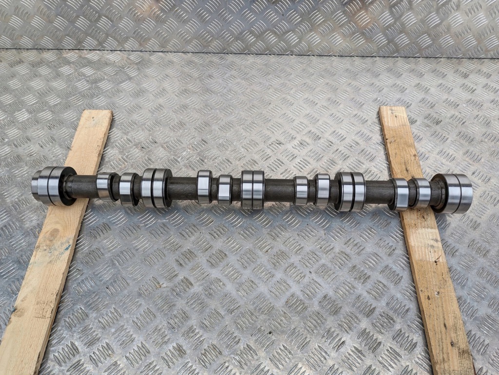 Купити Вал розподільного валу scania r520 xpi v8 euro 6 лівий