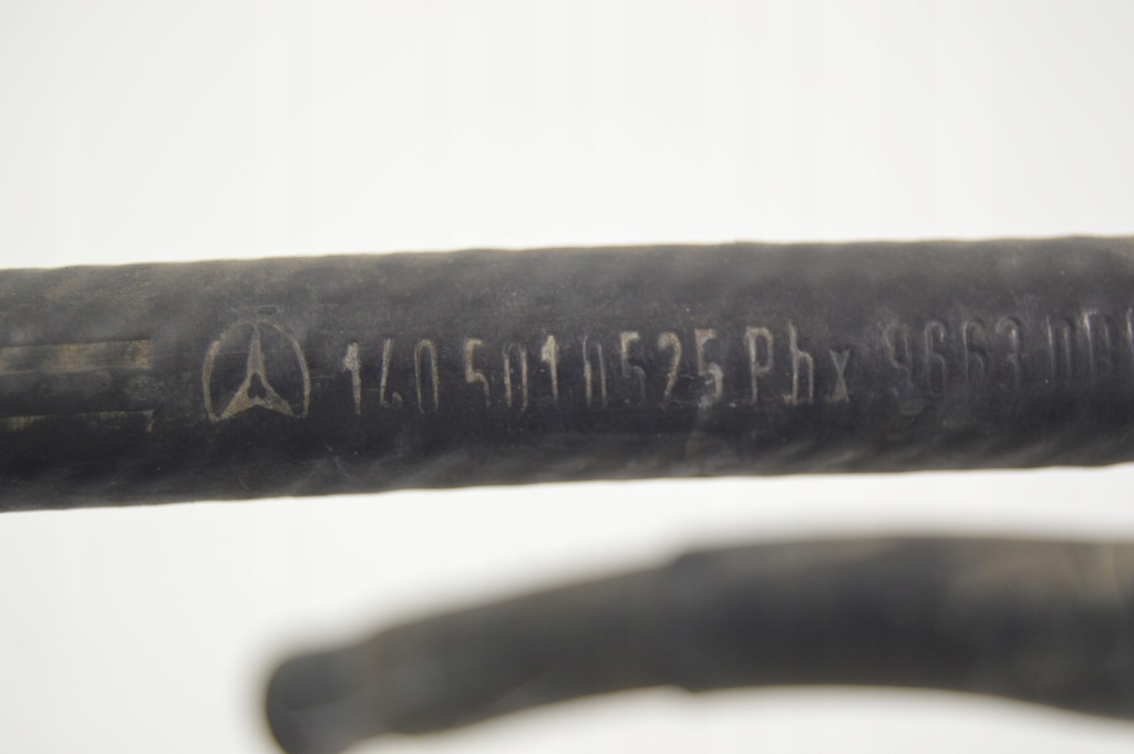 Шланг пабтрубок  радиатора mercedes w140 c140 1405010525 Недорого