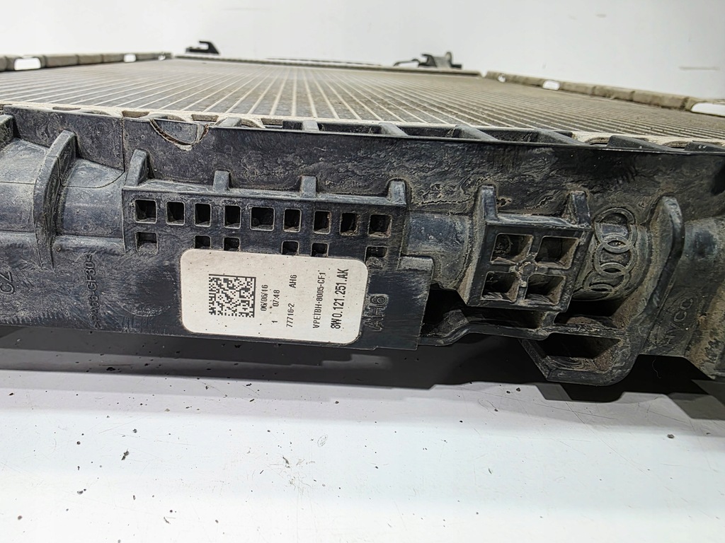 фото №7, Радіатор рідина wody audi a4 b9 a5 8w 2.0 tdi 8w0121251ak