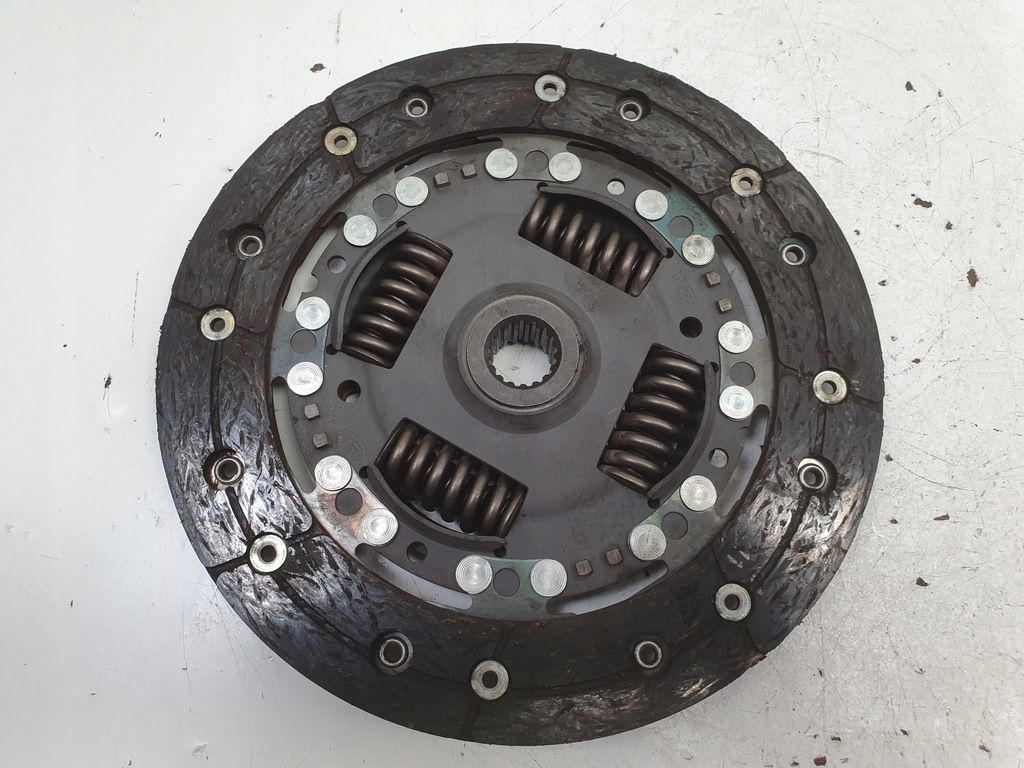 фото №8, Mini one r50 r53 1.6 16v диск притиск зчеплення w10b16a