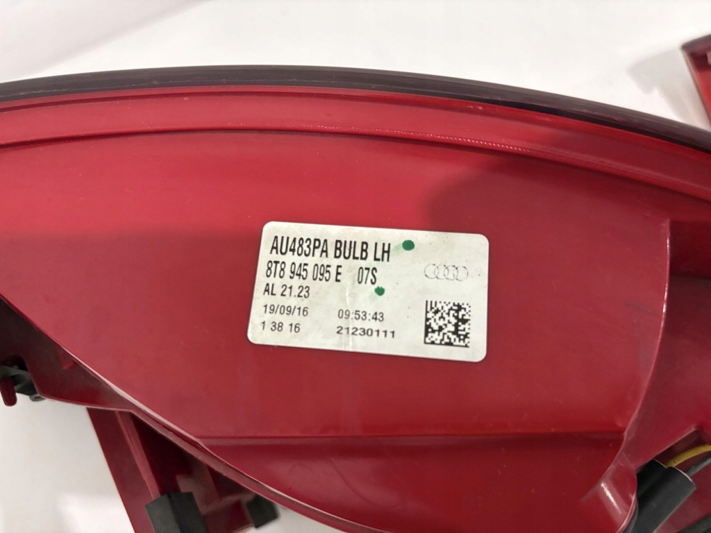 фото №16, Audi a5 8t sportback лампа правый левый задняя комплект