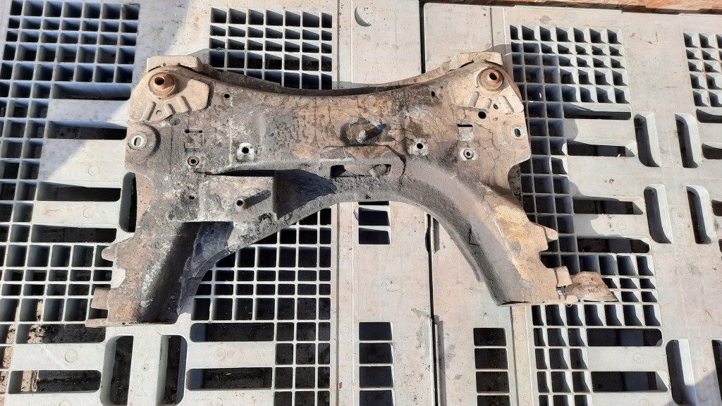 фото №1, Підрамник перед renault scenic ii 1.9d