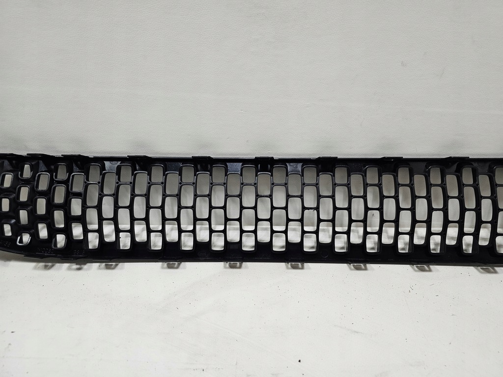 фото №9, Решётка нижняя бампера перед fiat 500 электрик nowa