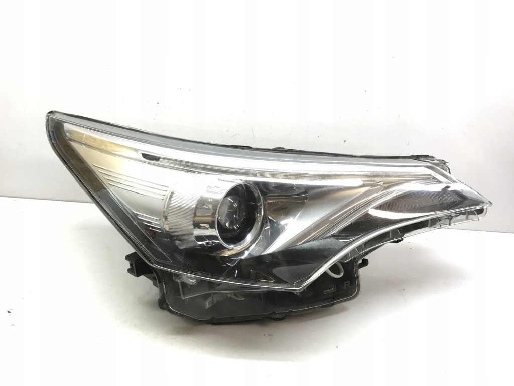 Купить Toyota avensis t29 рестайлинг  full led фонарь  передняя правый