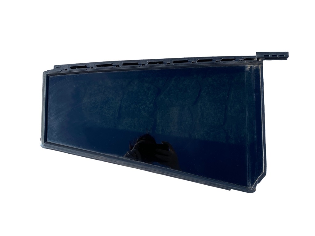 Купить Mercedes 167 gls стекло боковая кузовная правая задний  1677302001 оригинал