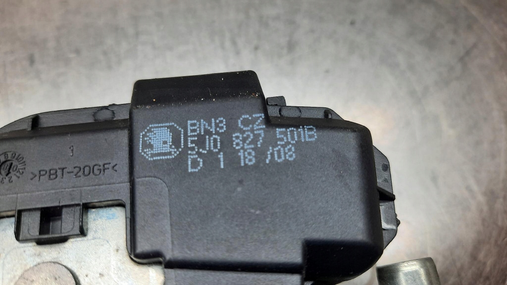 фото №5, Замок кришки багажника 5j0827501b skoda fabia ii kombi