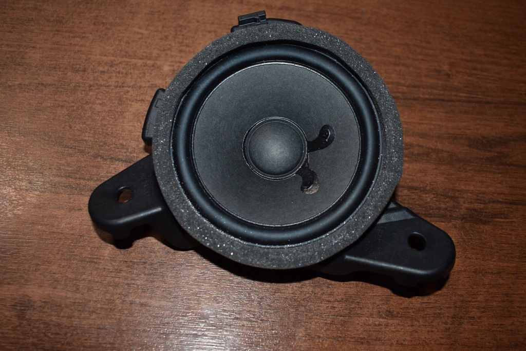 фото №1, Динамик левый mercedes w214 1