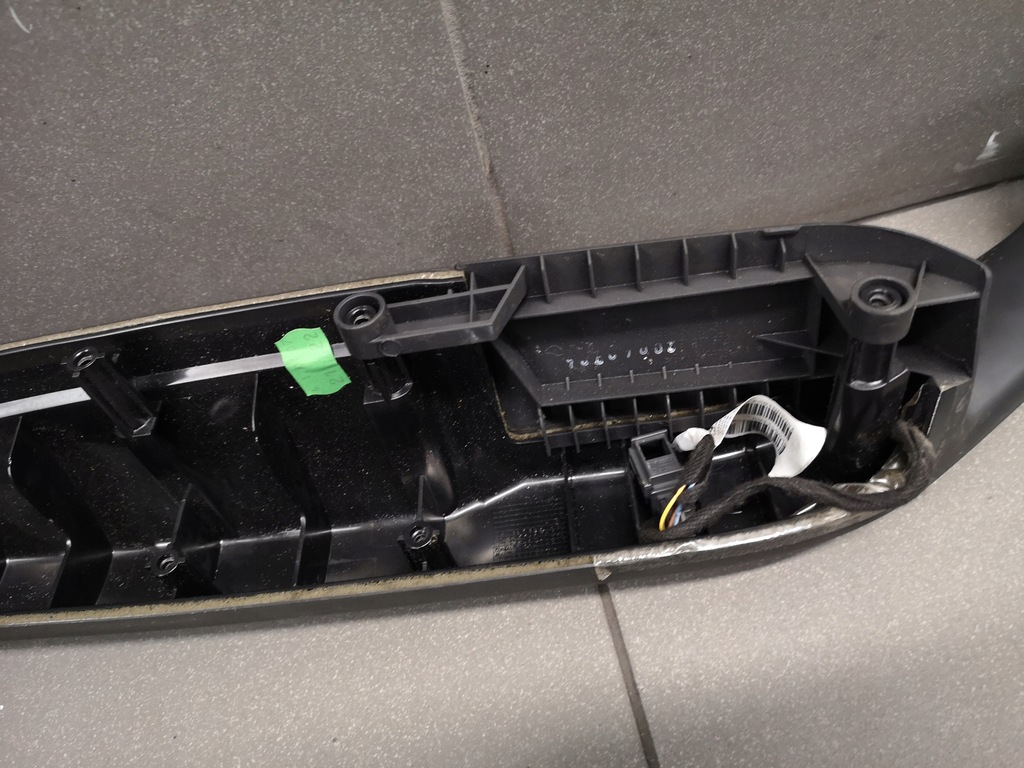 фото №10, Подлокотник обшивка правый перед a8 d3 4e0867174