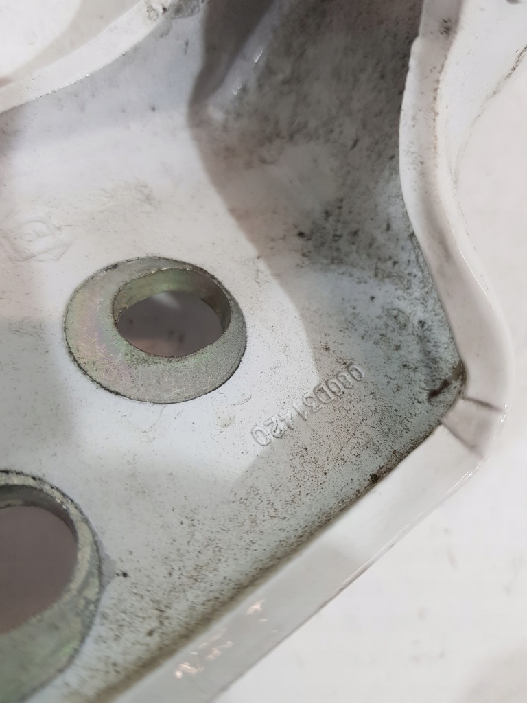 фото №6, Петлі двері створки правий задня верхній нижній opel combo e 21r 1.5d eu