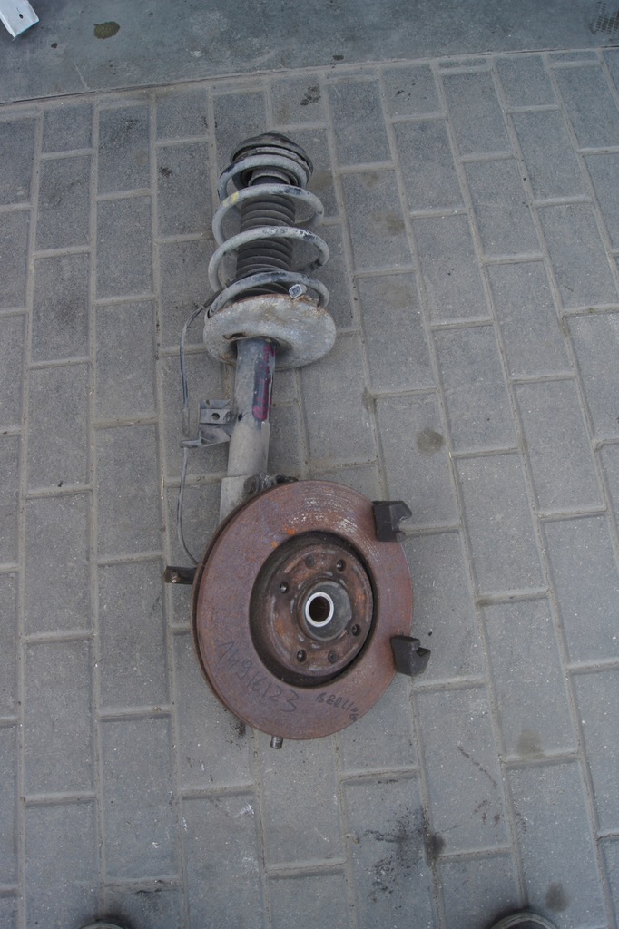 фото №1, Поворотний кулак правий перед partner berlingo ii 1.6 hdi