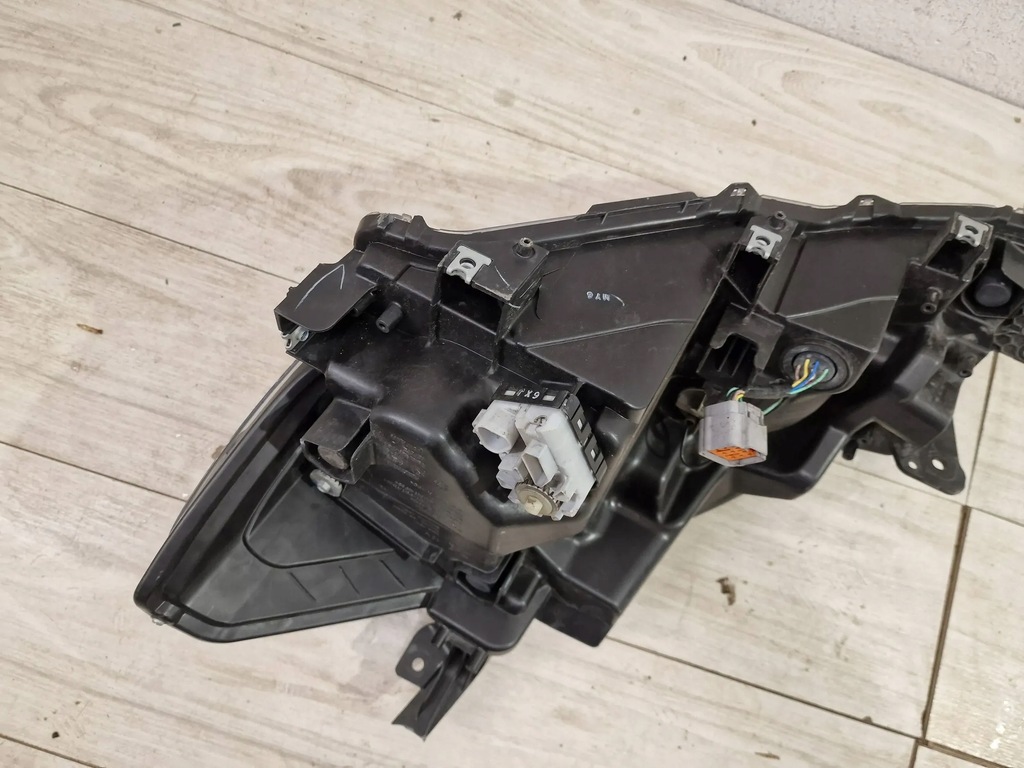 фото №10, Лампа suzuki sx4 s-cross full led правая europa