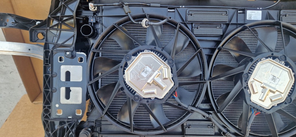 фото №5, Pas передний балка радиатор audi q7 lift 3.0 tdi kompletny jak новый