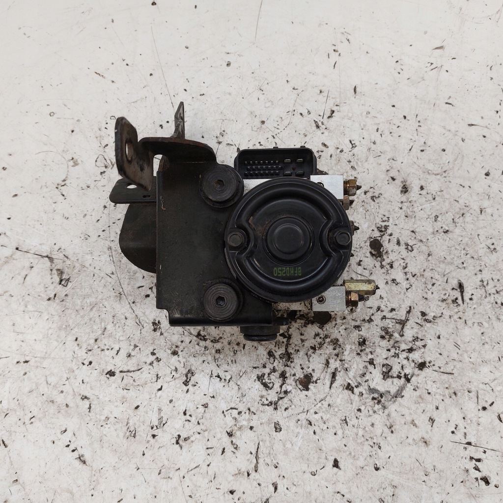 фото №9, Chevrolet epica 2,0d насос abs mondo 96414762 96414759