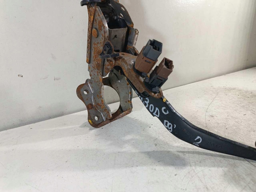 фото №3, Педаль сцепления infiniti ex30