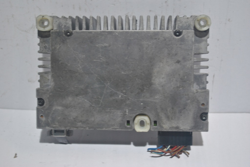 фото №4, Усилитель радио sharan galaxy mk1 94ap-18t806aa