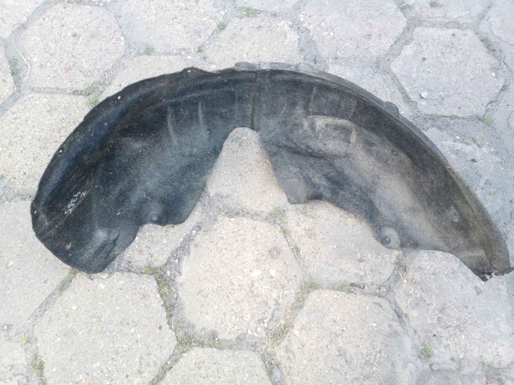 фото №1, Audi оригинальный номер 8s0810172