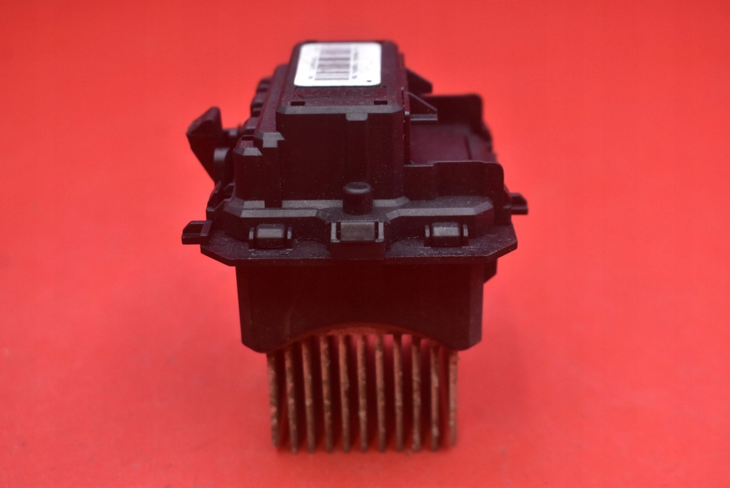 фото №7, Резистор обдув резистор резистор t1033613f mazda mx5 mx-5 4 iv nd 15-21