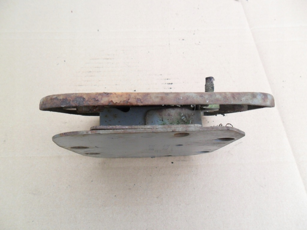 фото №14, Nissan 350z кронштейн кронштейн кронштейн бампера задняя