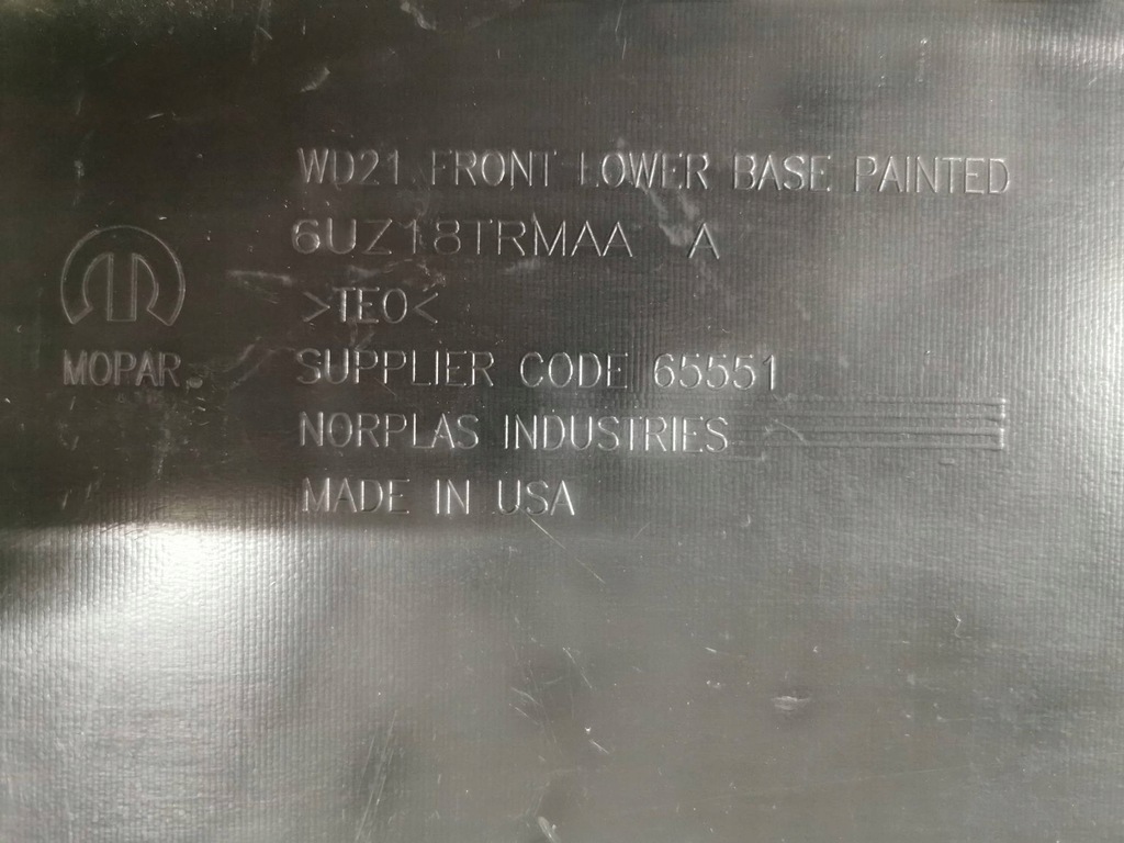 фото №16, Накладка, дифузор, спойлер нижній бампера передній dodge durango 8.009