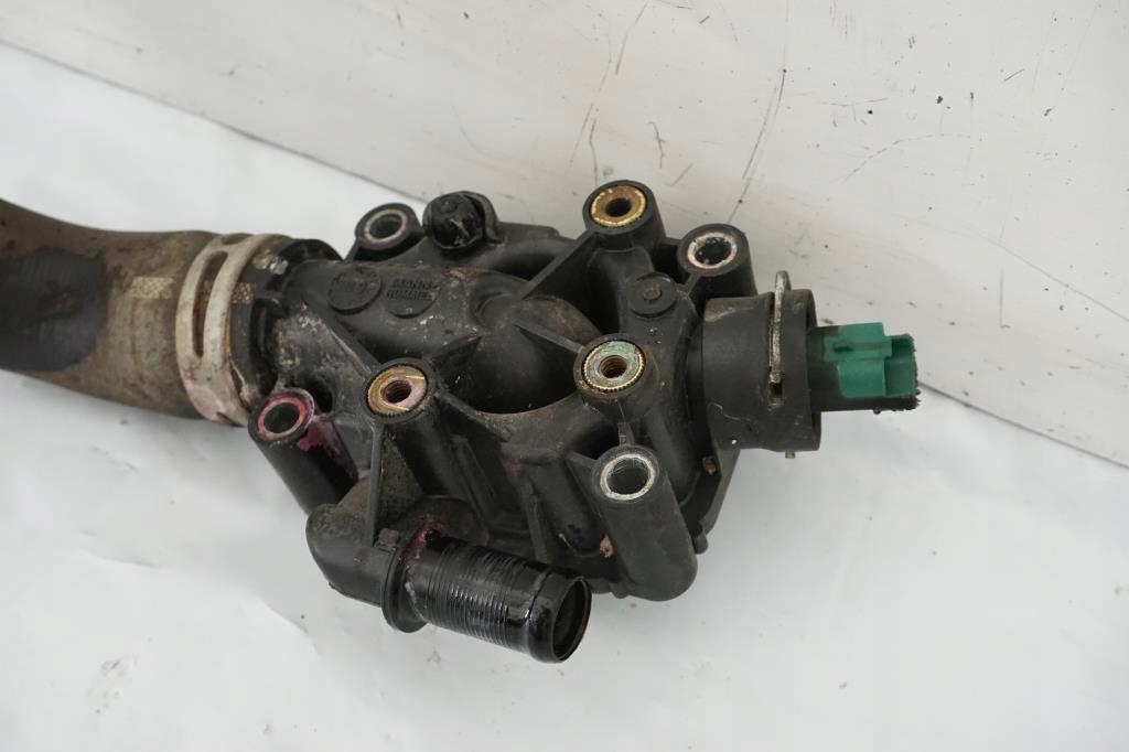 фото №6, Термостат корпус peugeot 1007. 1.6 16v