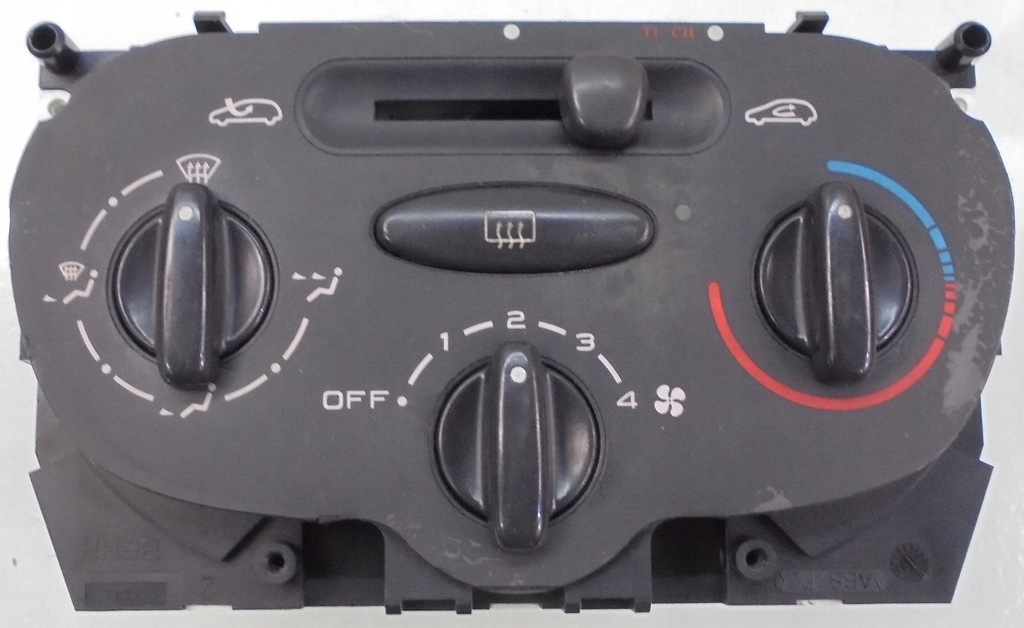 фото №1, Peugeot 206 98 r панель обдув кондиціонера