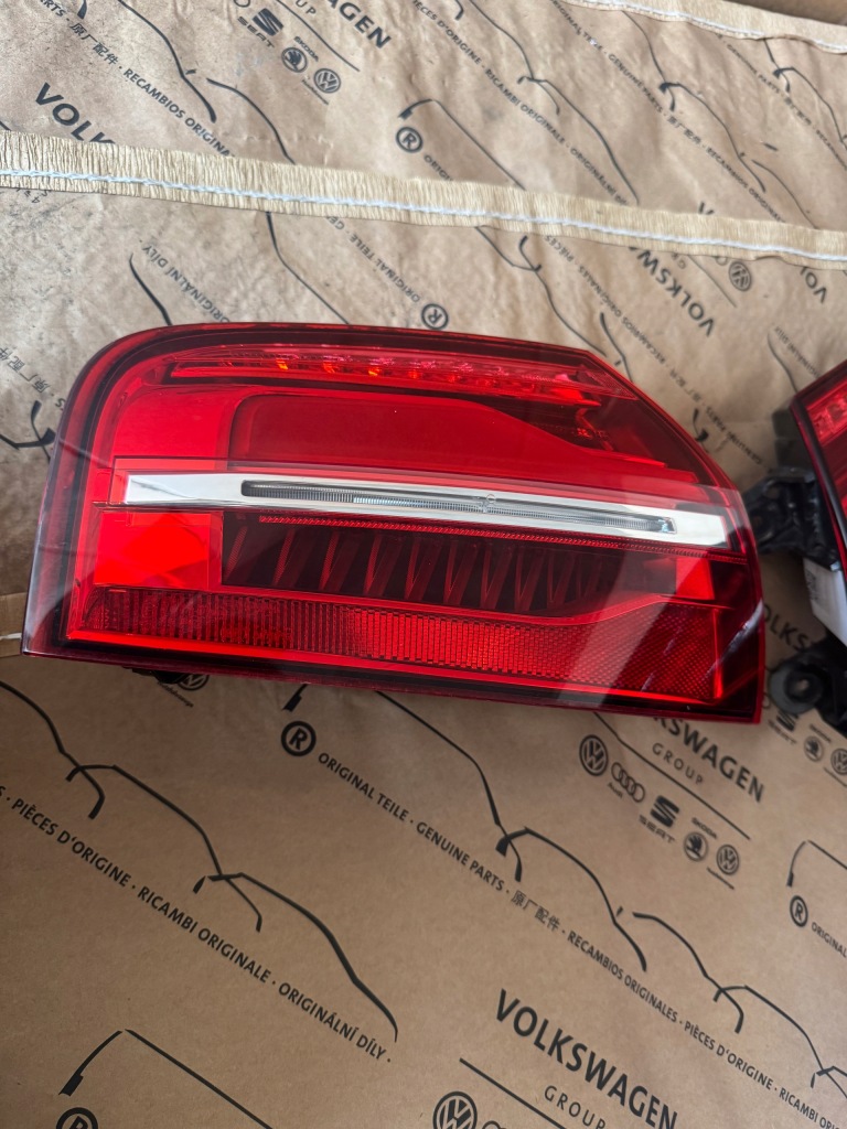 фото №12, Audi a8 d4 long lift кришка багажника лампи mdrix бампер задня ly8x orginał 4h0807511f