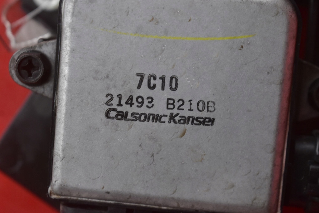 Вентилятор 214813nl1b nissan leaf 1 i ze0 рестайлинг  109 km 80 kw 10-17 Цена