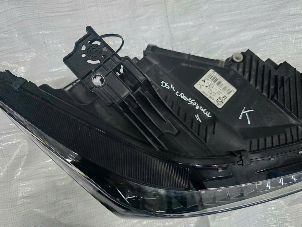 фото №9, Лампа передняя правая ds4 crossback ii uk
