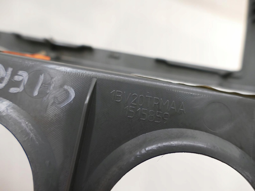 фото №16, Jeep cherokee kk решётка обдув панель консоль средняя