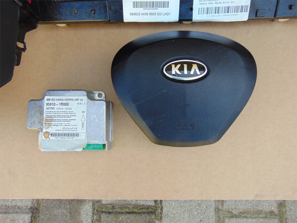 фото №5, Kia ceed i приборная панель консоль подушка безопасности натяжители оригинал