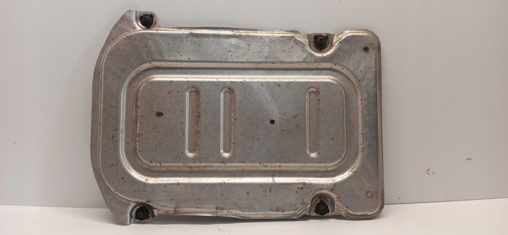 фото №1, Seat arona защита тепловая 2q0825229b