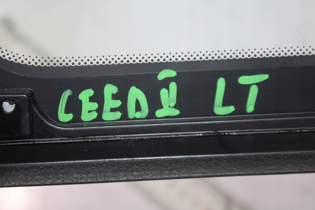 фото №6, Стекло стекло багажника левый задняя ceed ii hb 12-18