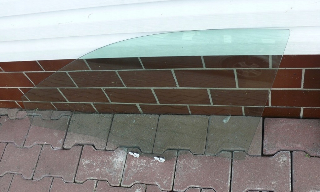 фото №1, Скло бічна двері лівий перед subaru legacy v 5