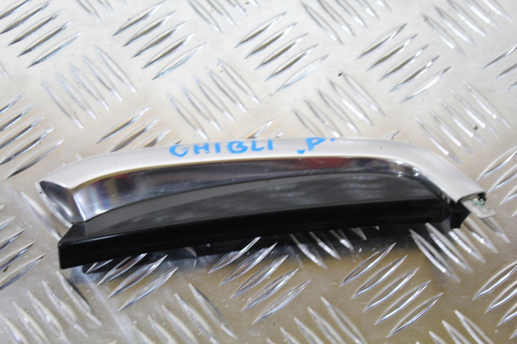 фото №1, Заглушка крила права хром ghibli q4