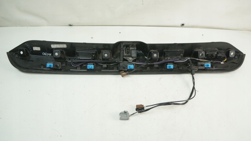 фото №10, Ford explorer накладка задняя камера mb5b-s42509