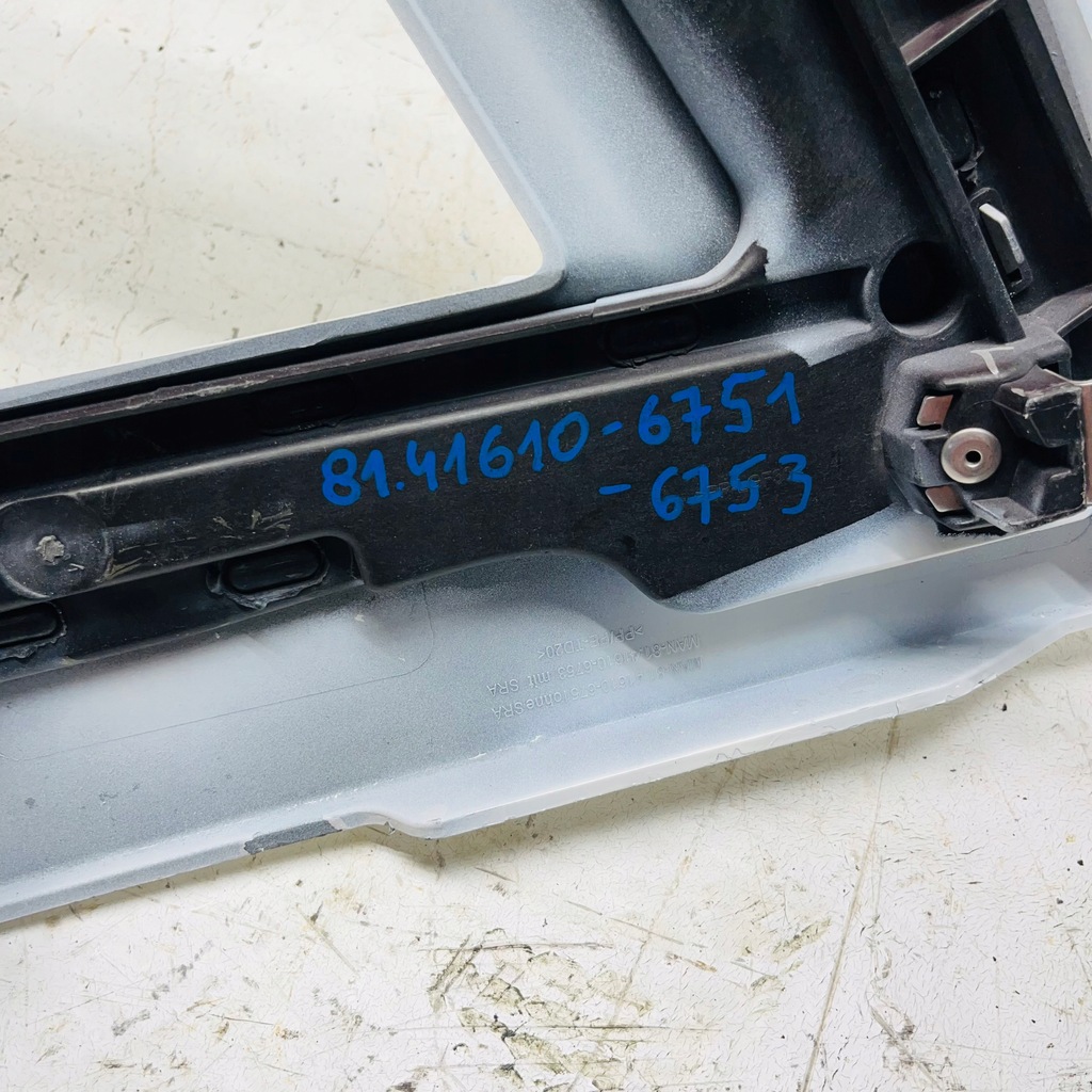 фото №8, Кутик панель фари лампи лівий man tgx 81416106751