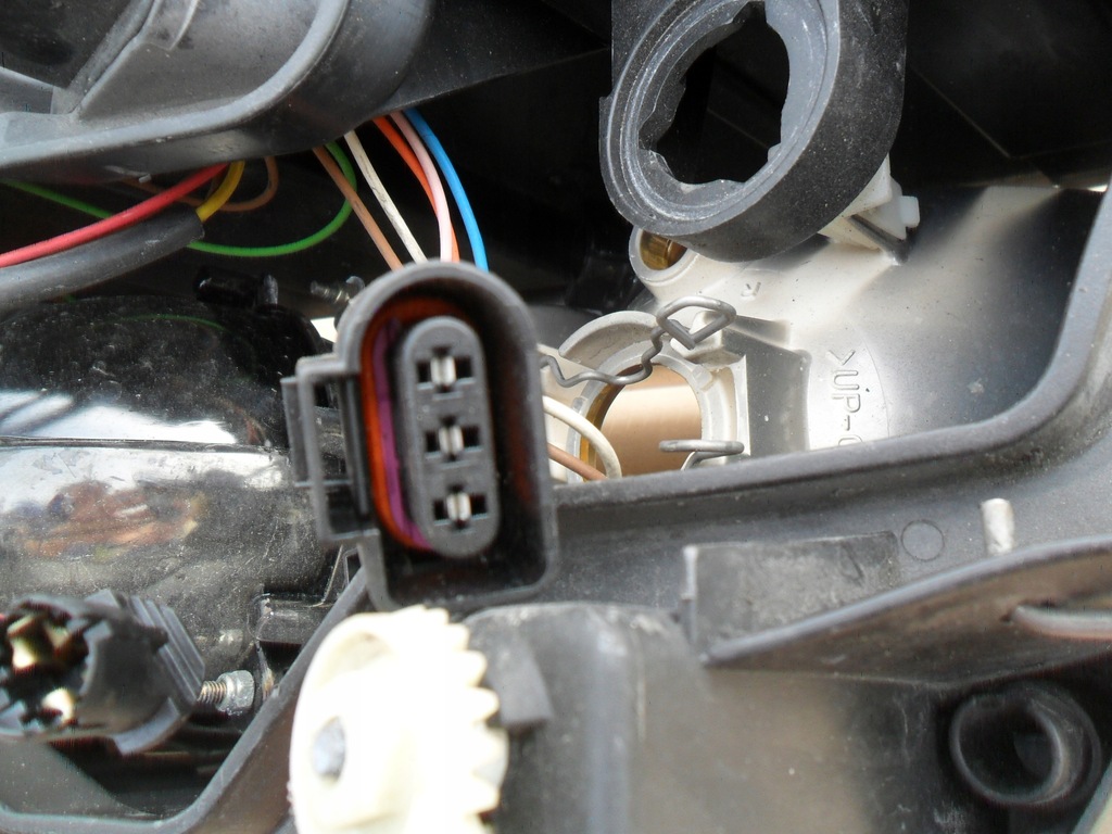 фото №16, Audi a6 c5 фара лампа перед правая 148474-00