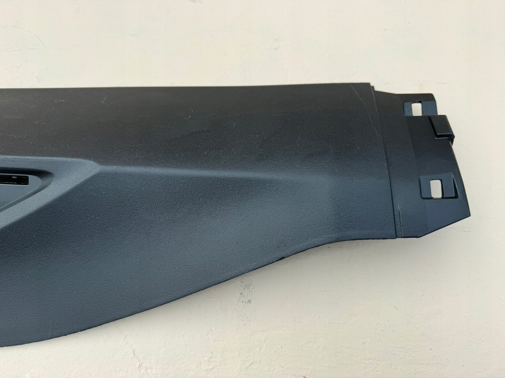 фото №7, Toyota yaris cross 20r- молдинг дверь правый задняя правое задние 75077-0d020