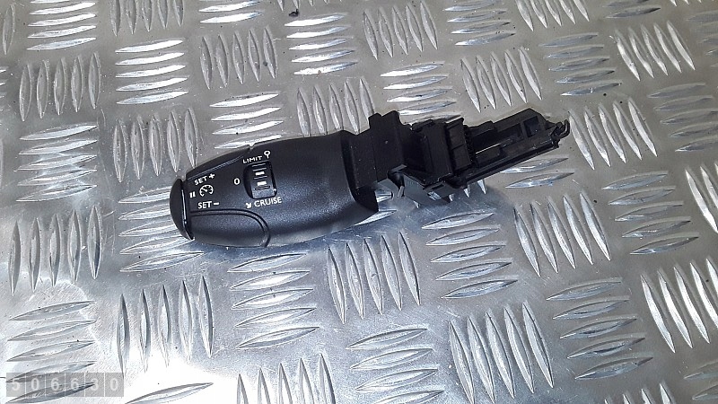 Купить 2014 citroen ds3 переключатель 96655861xt