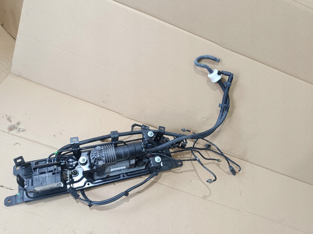 фото №1, Компрессор подвеска levante