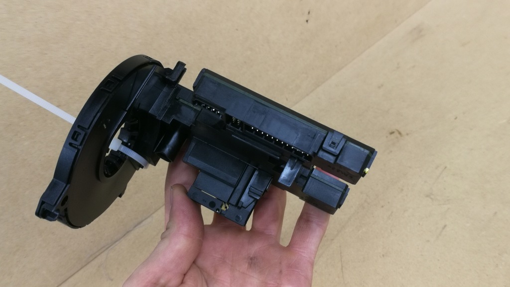 фото №10, Mercedes w221 датчик kąta поворота 2215457832