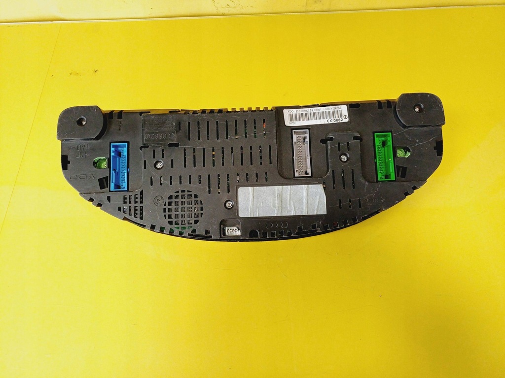 фото №6, Счетчик приборная панель приборы audi a6 c5 дизель 4b0920933g nr218