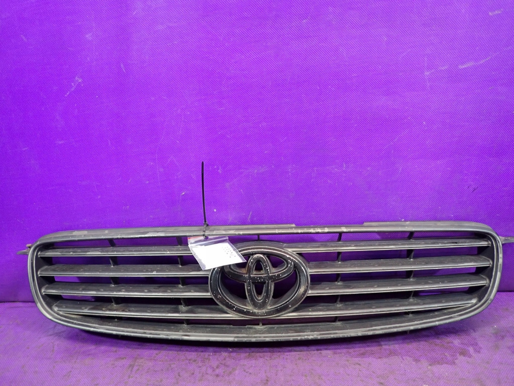 фото №1, Toyota corolla e11 95-01 решітка радіатора решітка радіатора 53111-02900