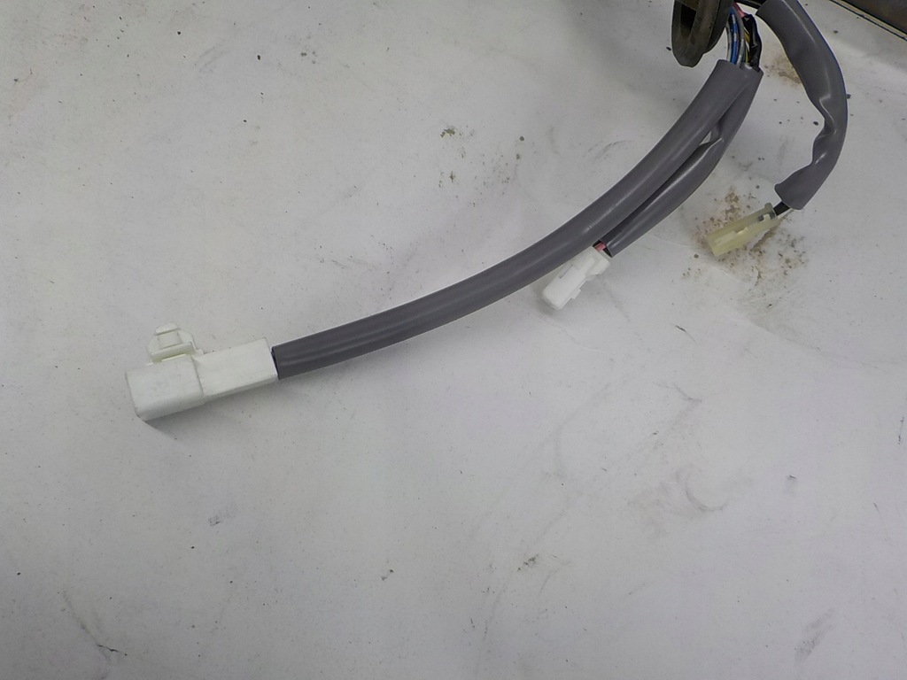 фото №8, Subaru forester ii sg lift накладка крышки молдинг камера кнопка keyless 37j