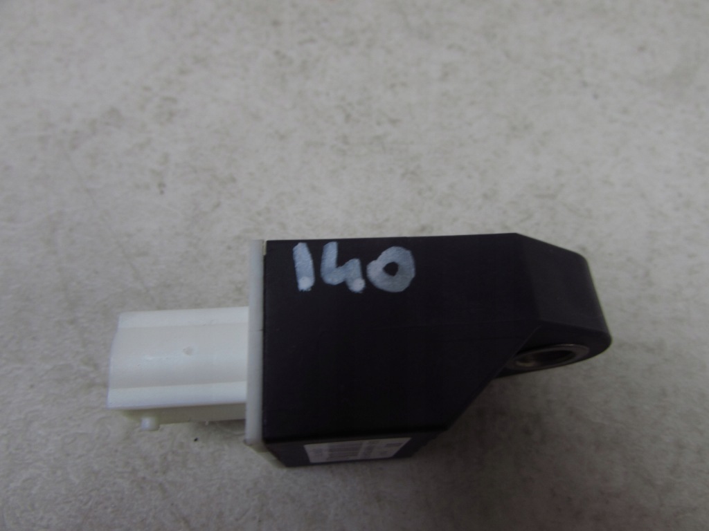 Hyundai i40 11-19 датчик удара ударный 95920-0u000 с Разборки