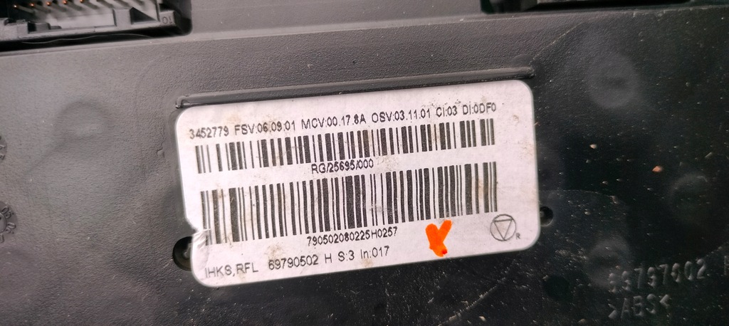 фото №3, Панель обдув mini cooper r55 r56 69790502 06-10