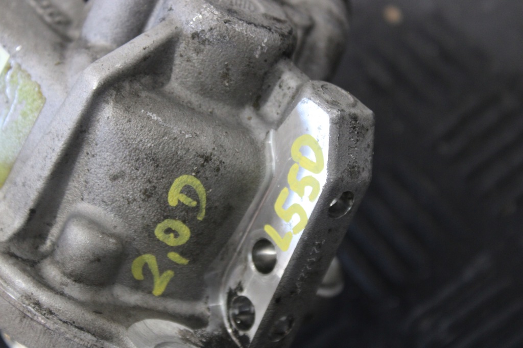 Насос упорскування bosch land rover discovery sport l550 0445010706 Доставка