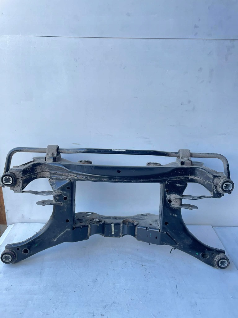 Купити Kuga mk3 підрамник підрамник підрамник підрамник задній